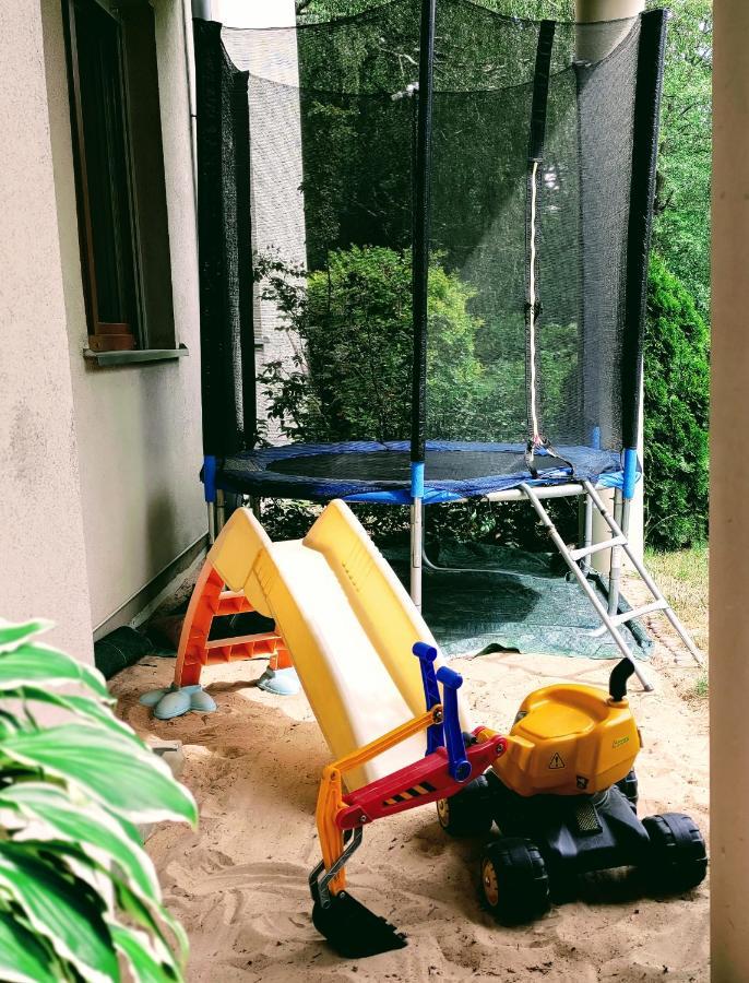 Komfortowy Apartament Dwupokojowy Z Tarasem I Garaz Ustka Kültér fotó